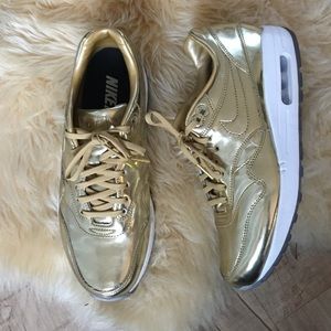 Nike Air Max 1 Premium iD Women’s Shoe